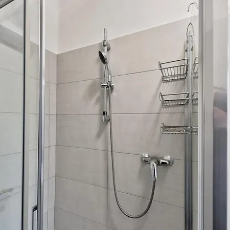 Living Venice بيت ضيافة