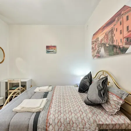 بيت ضيافة Living Venice *